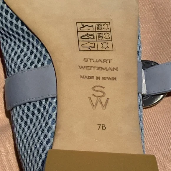 Stuart Weitzman
Arabella Mary
Jane (Women) size 7B - Picture 7 of 10